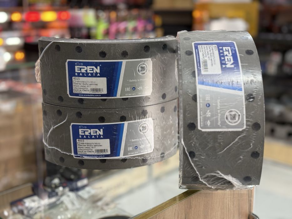 ISUZU Eren  Калодка