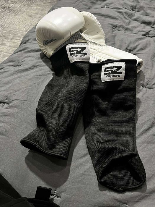 RZ Fithers протектори и ръкавици Муай тай и Кик бокс