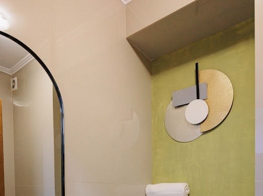 Inchiriez apartament cu 3 camare,  Cartier  Luceafaru