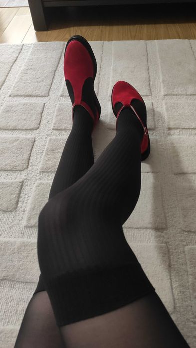 Pantofi damă Gazelle,mărime 36, piele întoarsă, roșii,bareta pe glezna