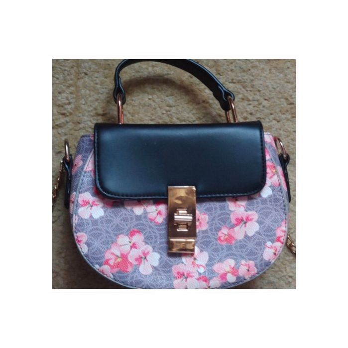 Сумочка женская через плечо, с цветочным принтом