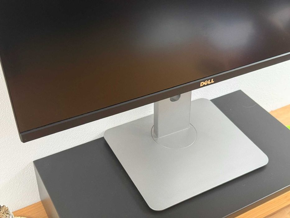 PC Gaming / Editare video/foto AMD Ryzen 7 + Monitor Dell U2515h