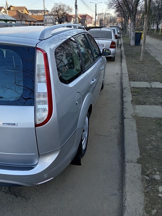 FORD Focus 2010 — imagine 4