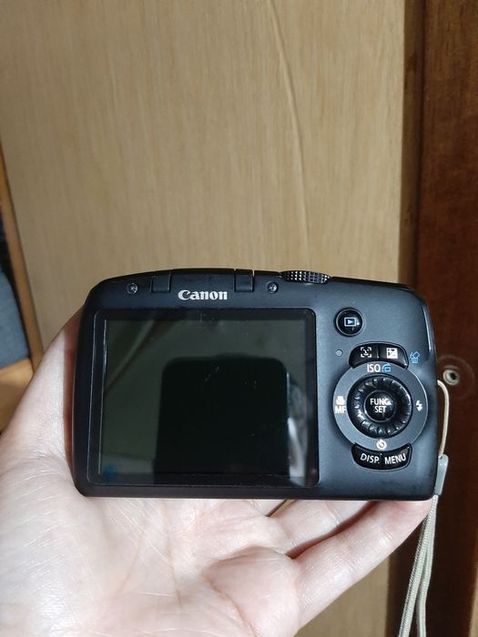 aparat foto digital Canon PowerShot SX120 is în stare bună
