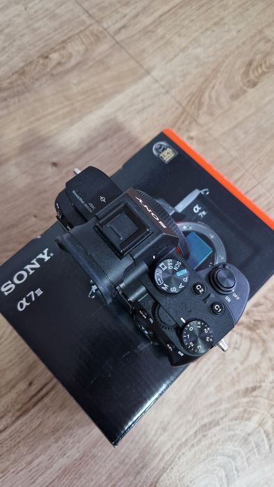Sony a7 III  shutter count 8199