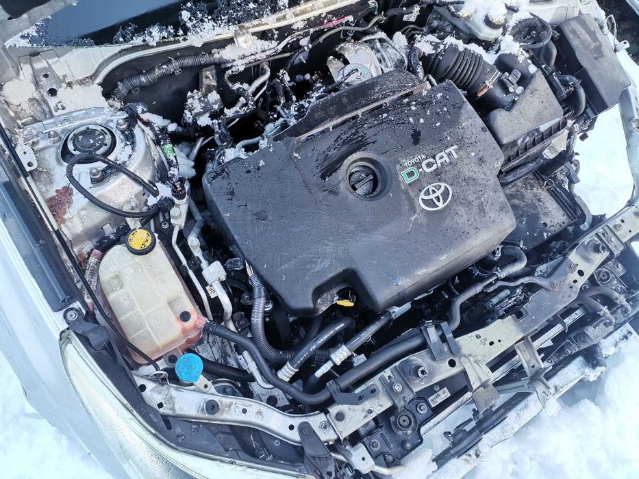 Toyota Avensis T27 2.2 D-CAT 150 / Тойота Авенсис 2011 Година на части