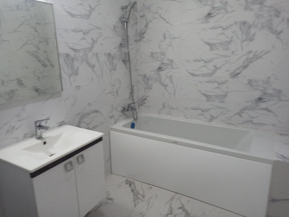 Închiriez studiou New World Militari sector 6