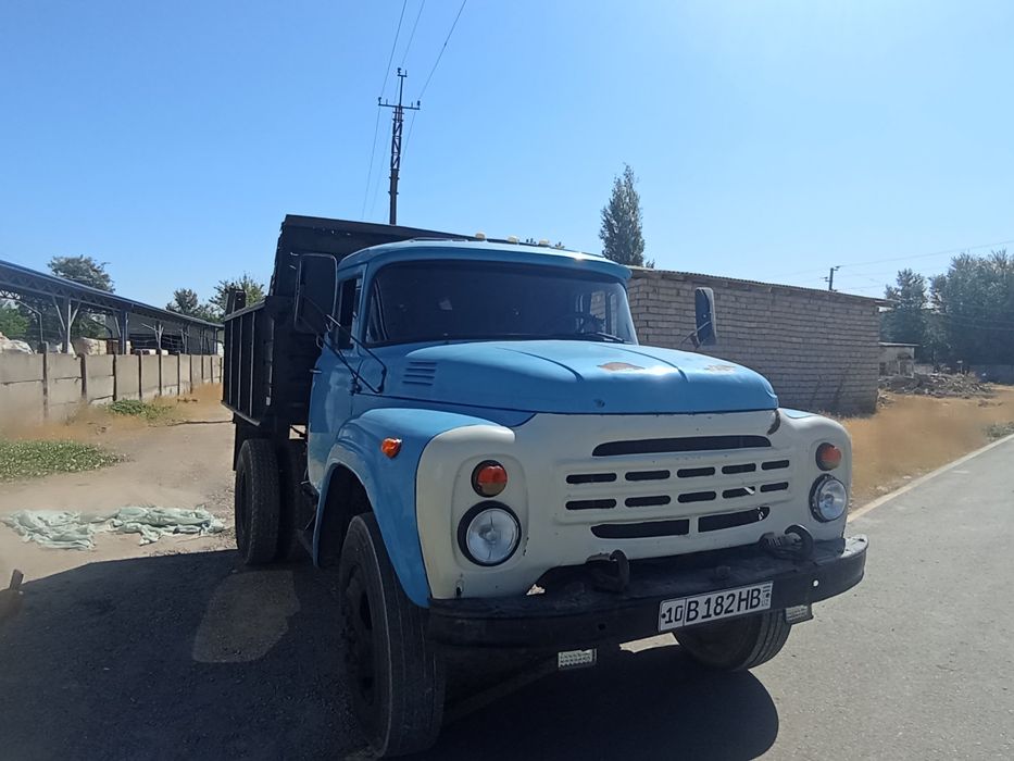 zil 130 sotiladi
