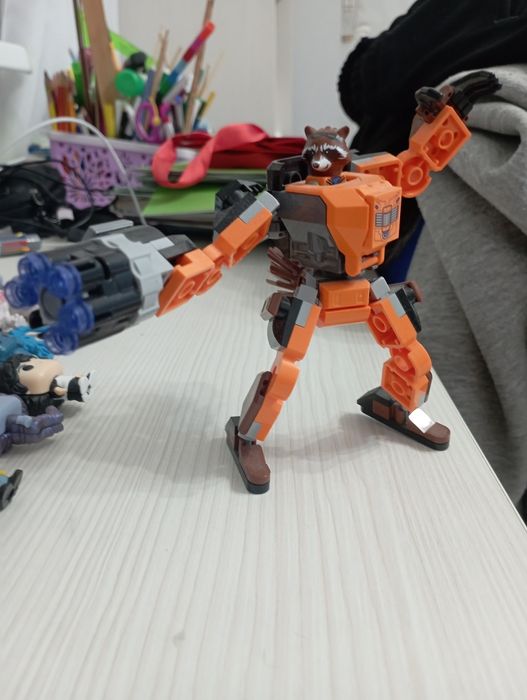 Продам меха робота енота из супер героев