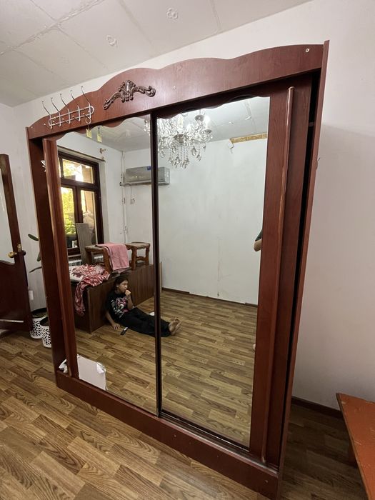 продаётся 2 шкафа