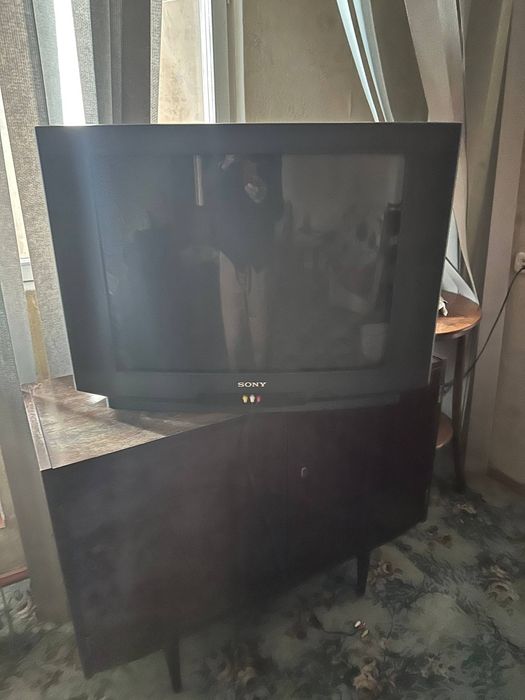 Телевизор Sony Trinitron
