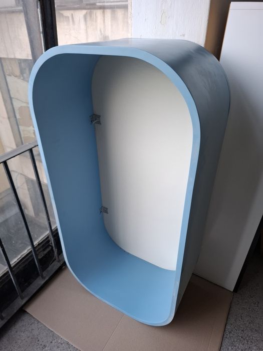 Дизайнерски шкаф