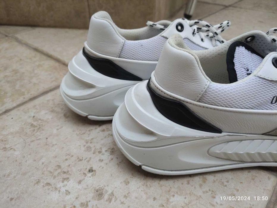 Сникърси  ест.кожа