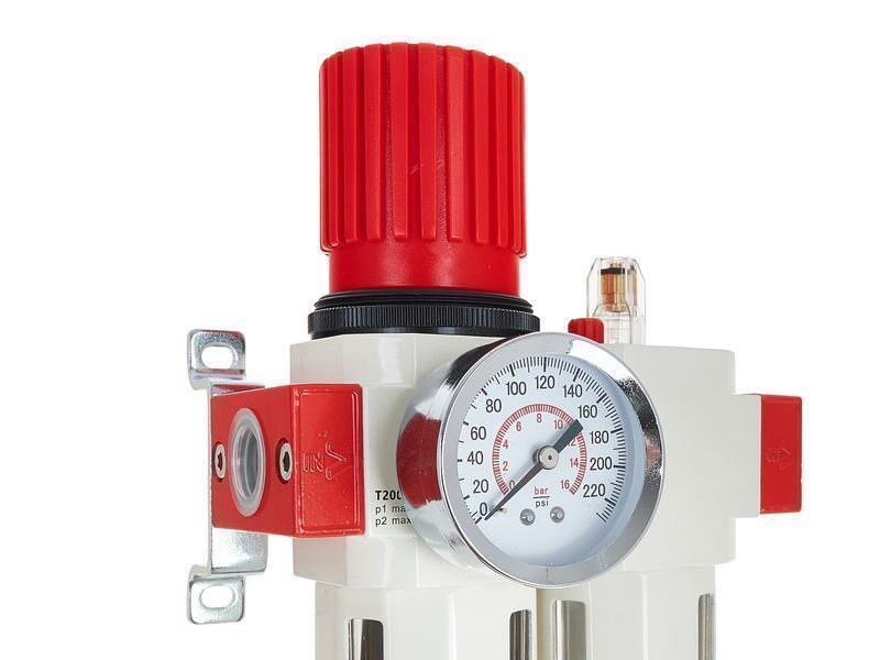 Разделител на вода и масло с регулатор на напрежение 1/2 tvardy