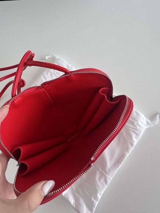 Дамска червена чанта сърце Alaia