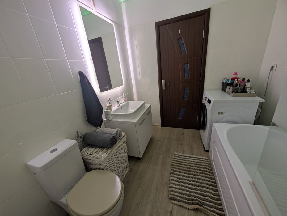 Apartament cu 3 camere de închiriat  pe 2 niveluri, pet friendly