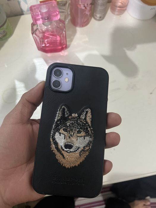 Продам iPhone 11