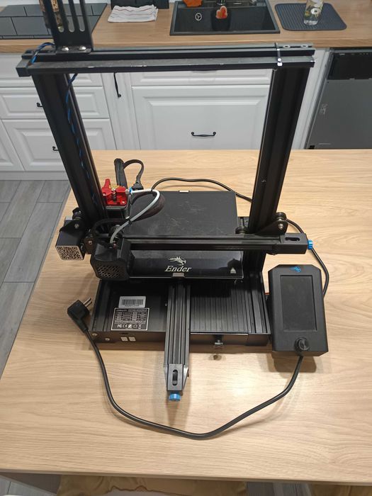 Imprimantă 3D Creality Ender 3-V2