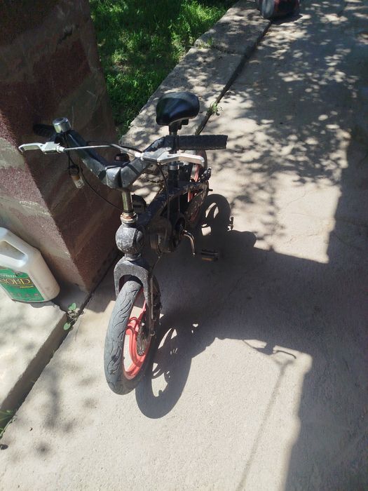 Продам велик 8-9 лет