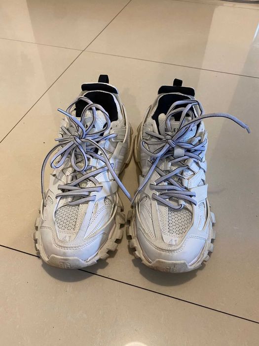 Balenciaga Track Albi , marimea 41 , stare perfecta, purtati 1 data