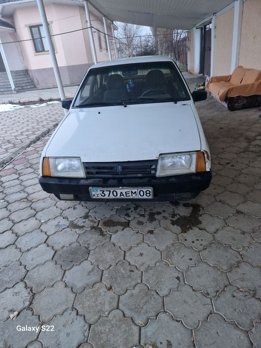 Сатылады 21099 жыл2000