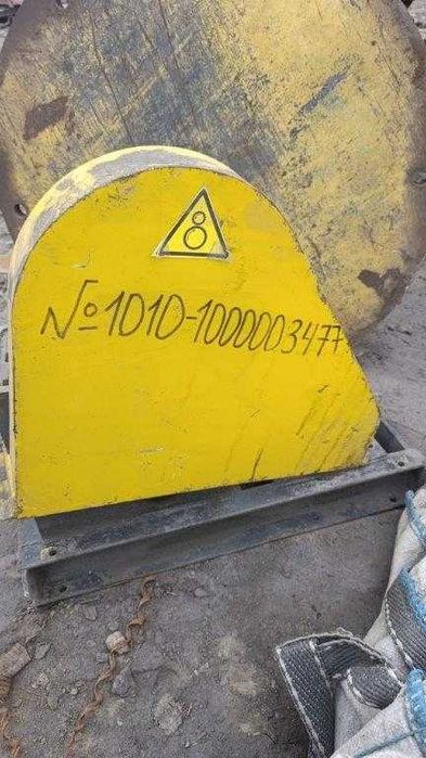 Дробилка щековая лабораторная ВВ200