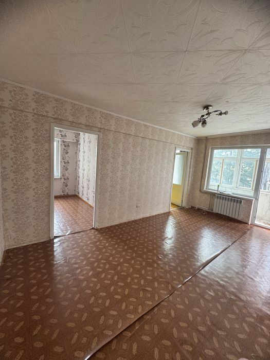 СРОЧНО!!! Продам квартиру на 7 районе