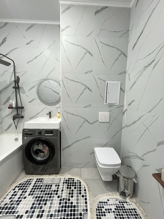 Продам 1 комн кв в районе 11 мкр