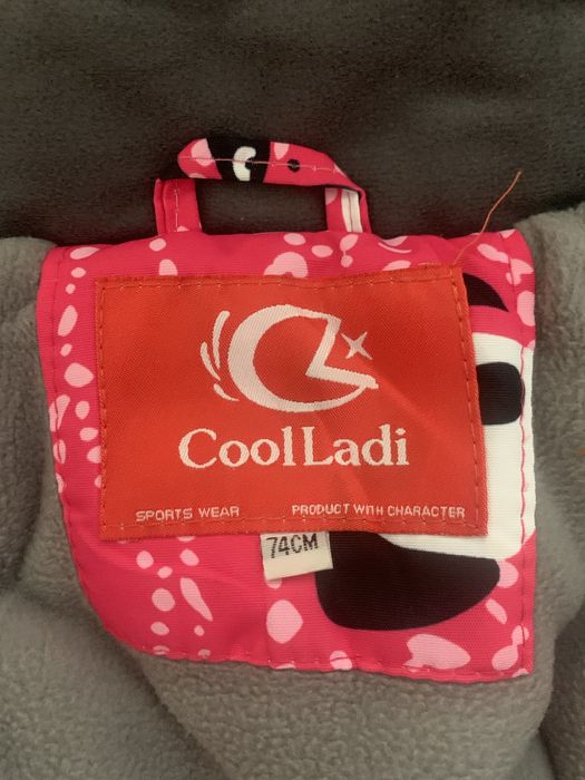 Продам  куртку комбинезон на девочку