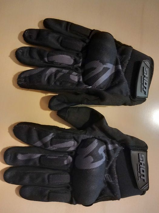 Каски и мото оборудване мъжко и дамско