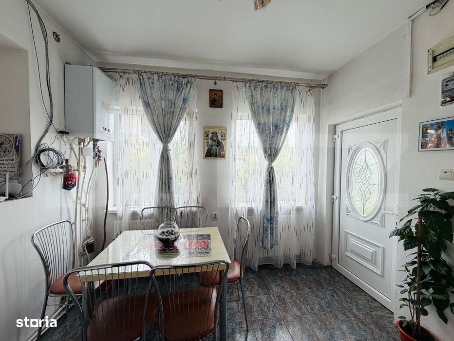 Casa cu 3 camere, 112 mp, 720 teren, zona Micro I