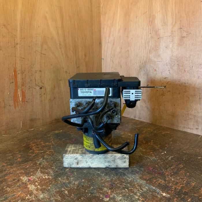 ABS Модул Lexus RX400h