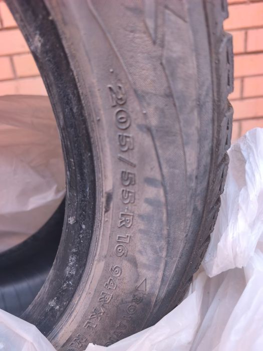 Продам шины б/у в хорошем состоние