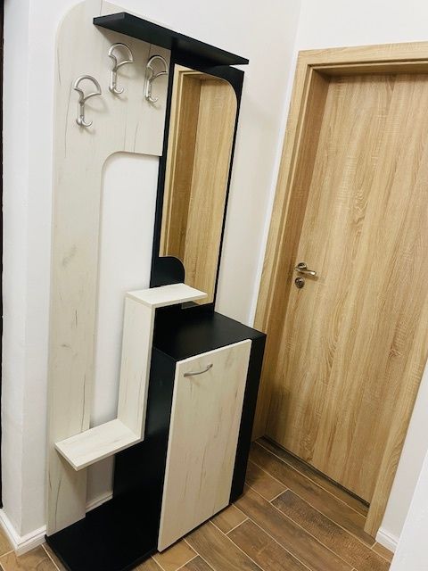 Дава се под наем Тристаен апартамент в София, Лозенец - 72 кв.м за 750 € - Снимка #9