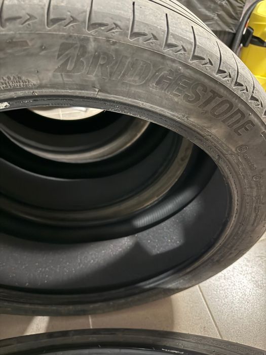 275/40/22 летни гуми BRIDGESTONE