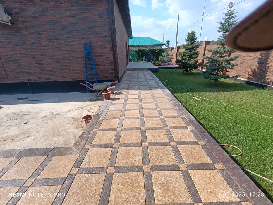 Чистый двор - Брусчатка төсейміз!