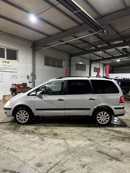 Срочно продам Ford galaxy