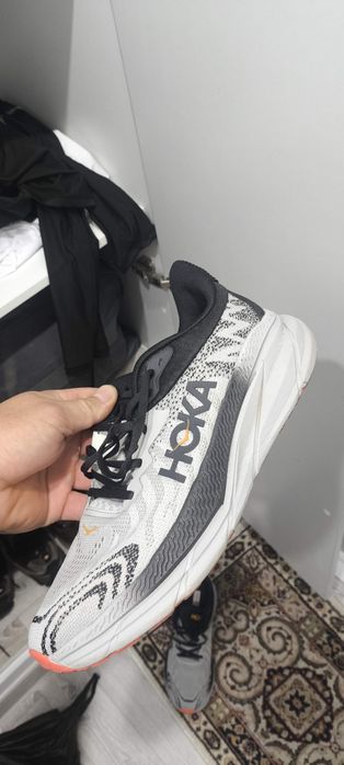Кроссовки Hoka новые