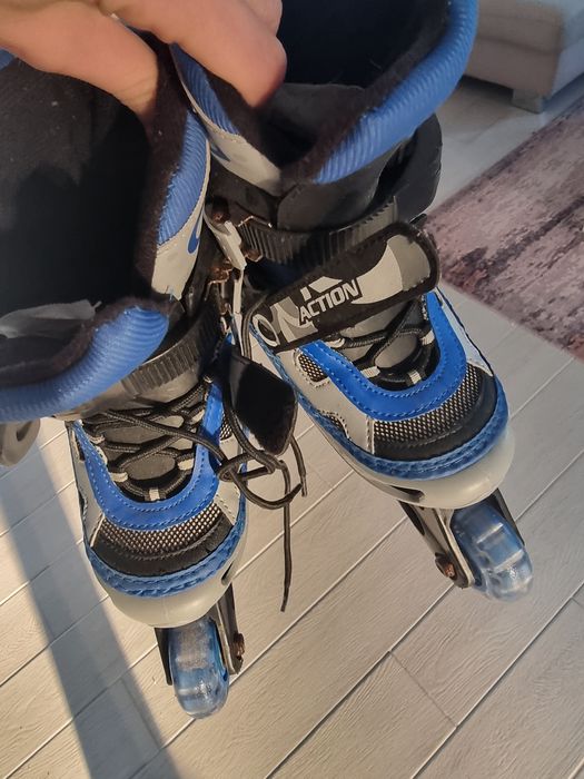 Role copii/baieti reglabile cu roti din silicon ,31-34