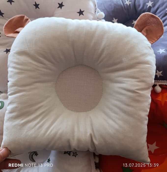 Недорого срочно продаю детские ортопедические подушки