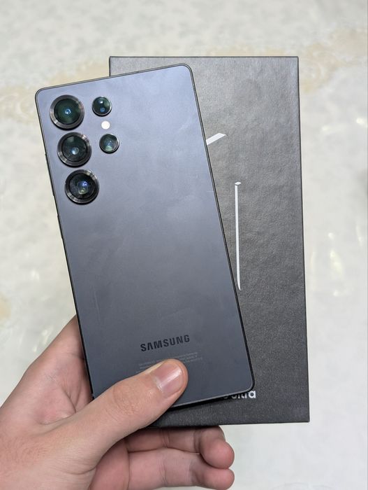 Продам Samsung S25 Ultra идеал 256гб
