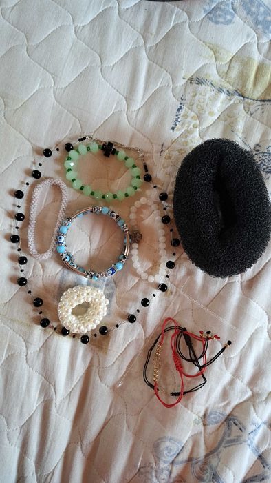 Дамски принадлежности