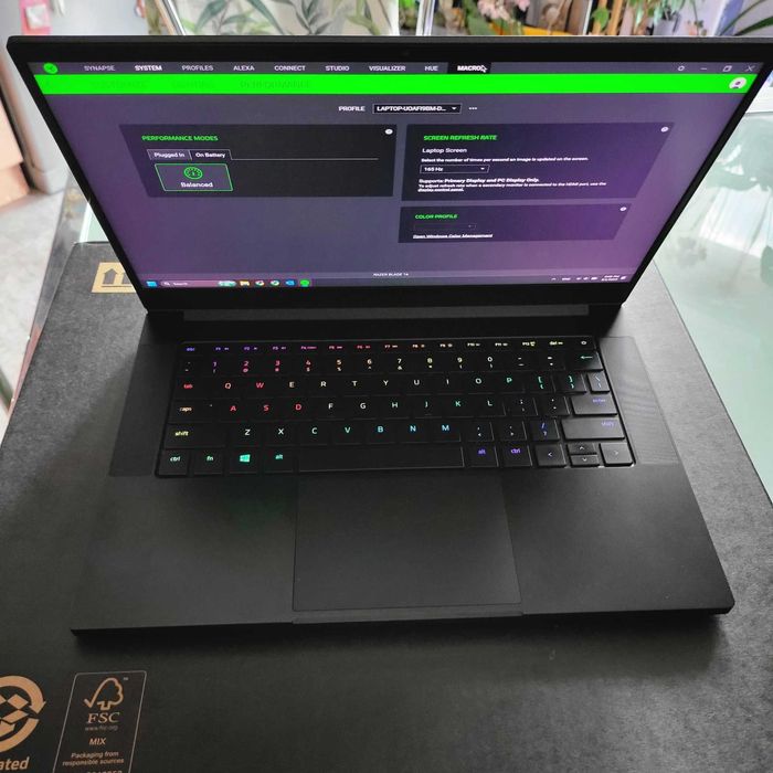 Razer Blade 14 165Hz QHD, Ryzen 9 5900HX, 16GB RAM, 2TB SSD, RTX 3070