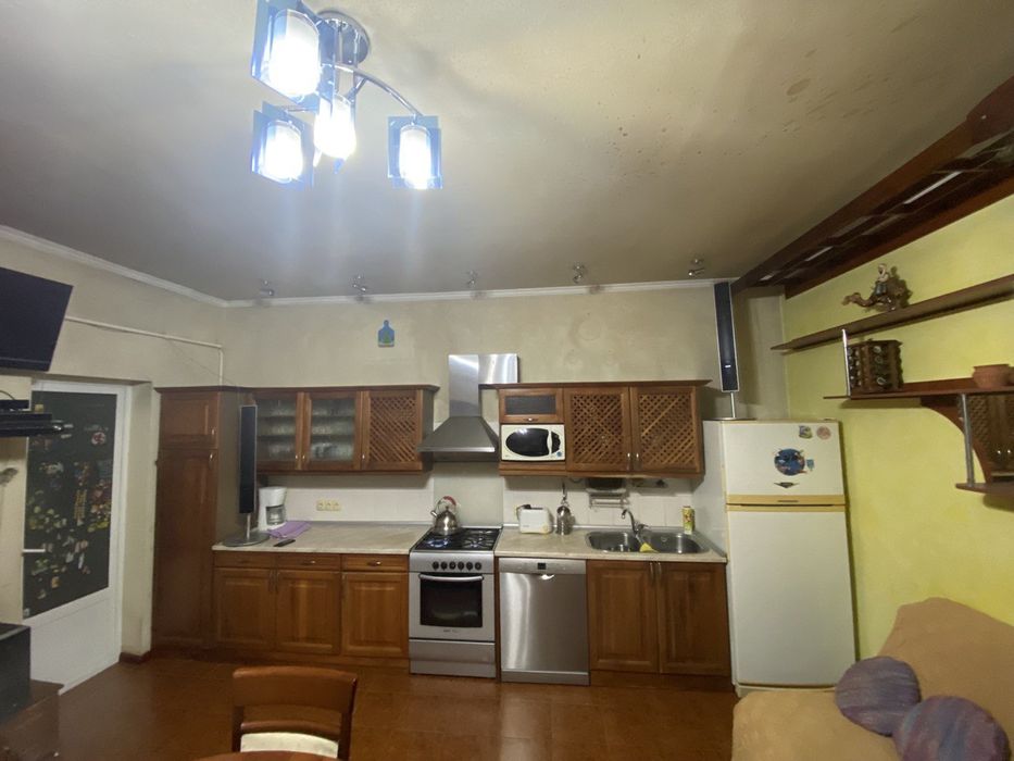 Продаётся участок 4,3 сотки. Цена указанна за сотку. Возможна ипотека