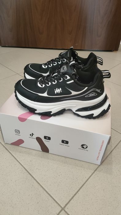 Маратонки Runners -Изи