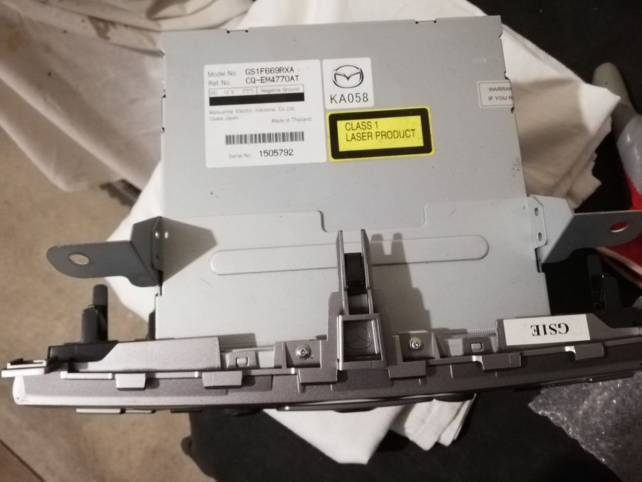 CD changer mazda 6 gh