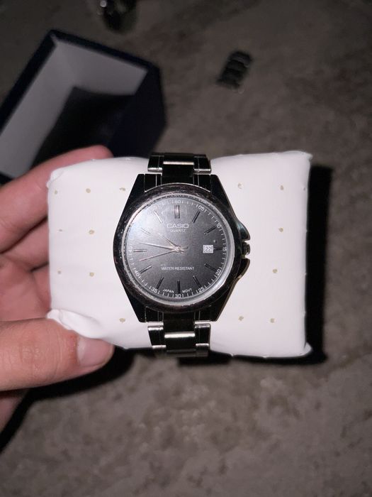 Часы «casio quartz» торт обмен имееются