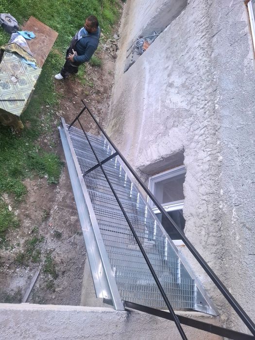 Facem scări metalice la orice dimensiune