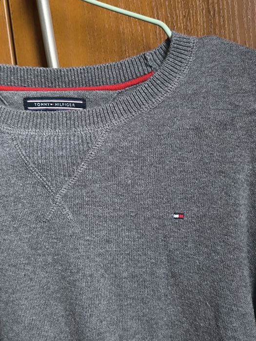Tommy Hilfiger пуловер фино плетиво