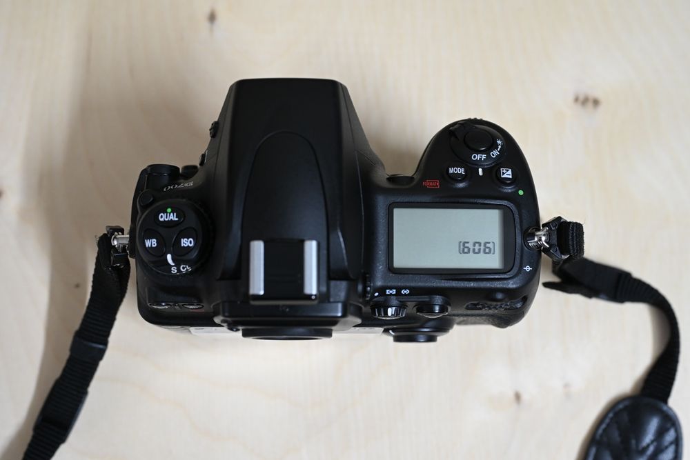 Фотоаппарат Nikon D700